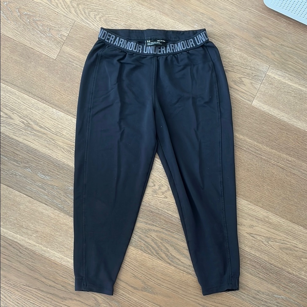 Under Armour Women’s Black Jogger